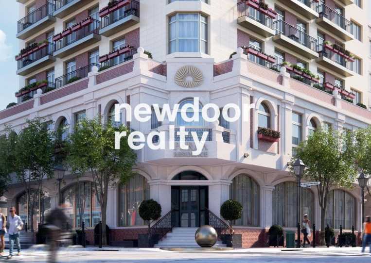 Коммерческая площадь