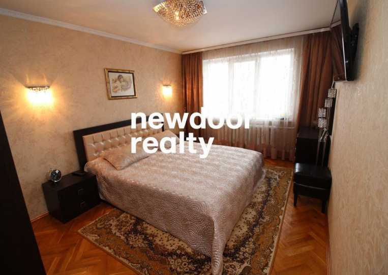 Квартира - 4 комнаты